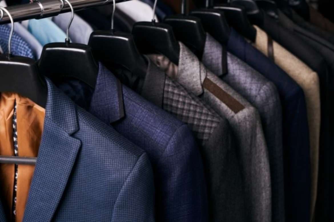 What To Consider When Choosing Suit Colors
